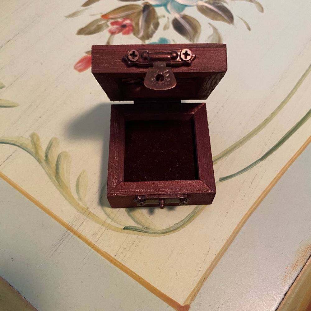 Trinket Boxes - Picture 2 of 9